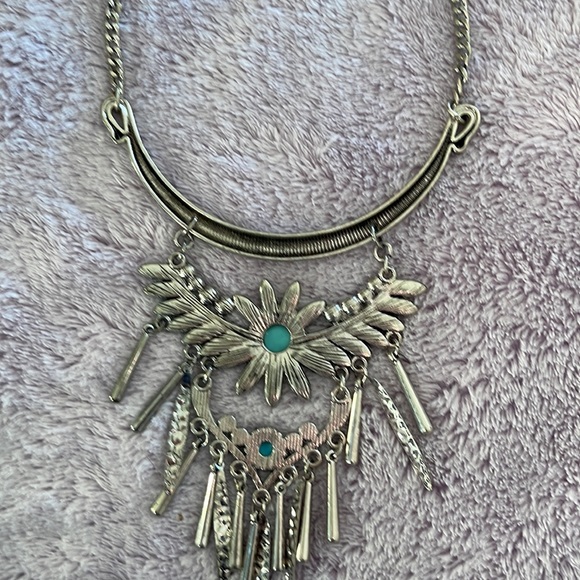SILVER AND TURQUOISE NECKLACE - Picture 5 of 5